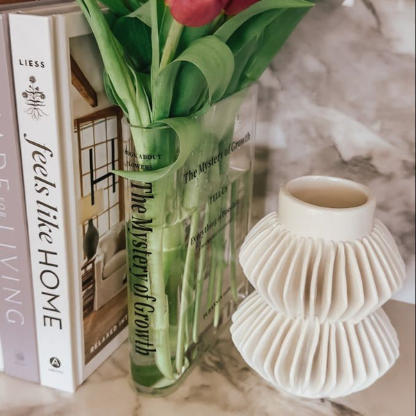 Boekvormige Acryl Bloemenvaas - Uniek en Elegant Decorstuk